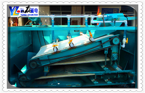 小型平板磁选机，开云(中国)一站式服务平台-KY.COM
铝销选铁平板磁选机_磁铁排列磁系图_开云(中国)一站式服务平台-KY.COM
铝销选铁平板磁选机工作原理_选矿规格参数及执行标准 