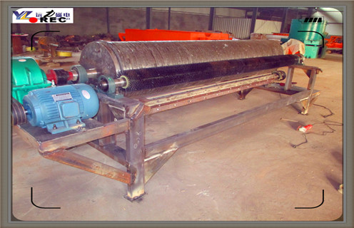 湿式磁选机，广西锰矿湿式磁选机_广西锰矿湿式磁选机更便捷型号参数及磁场强度